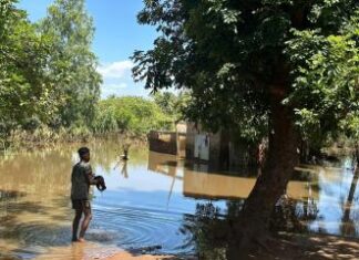 Cheias na África Austral: OMS reforça resposta de emergência em Moçambique para prevenir surtos e garantir serviços de saúde essenciais Cheias na África Austral: OMS reforça resposta de emergência em Moçambique para prevenir surtos e garantir serviços de saúde essenciais