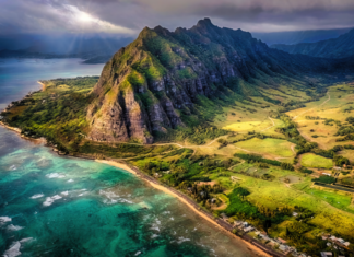 Enormous ‘mega-blob’ under Hawaii is solid rock and iron, not gooey — and it may fuel a hotspot Enormous ‘mega-blob’ under Hawaii is solid rock and iron, not gooey — and it may fuel a hotspot