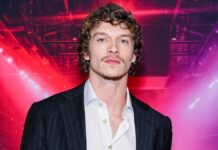 How to Livestream Connor Storrie’s ‘SNL’ Hosting Debut Online How to Livestream Connor Storrie’s ‘SNL’ Hosting Debut Online