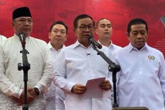 Pramono Bersama Megawati Resmikan Taman Bendera Pusaka Pramono Bersama Megawati Resmikan Taman Bendera Pusaka