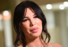 “DRAGA MOJA NESUĐENA SNAJKO” Asminov otac Staniji uputio šokantnu rođendansku čestitku: “Jel se sećaš mog muštuluka?” “DRAGA MOJA NESUĐENA SNAJKO” Asminov otac Staniji uputio šokantnu rođendansku čestitku: “Jel se sećaš mog muštuluka?”